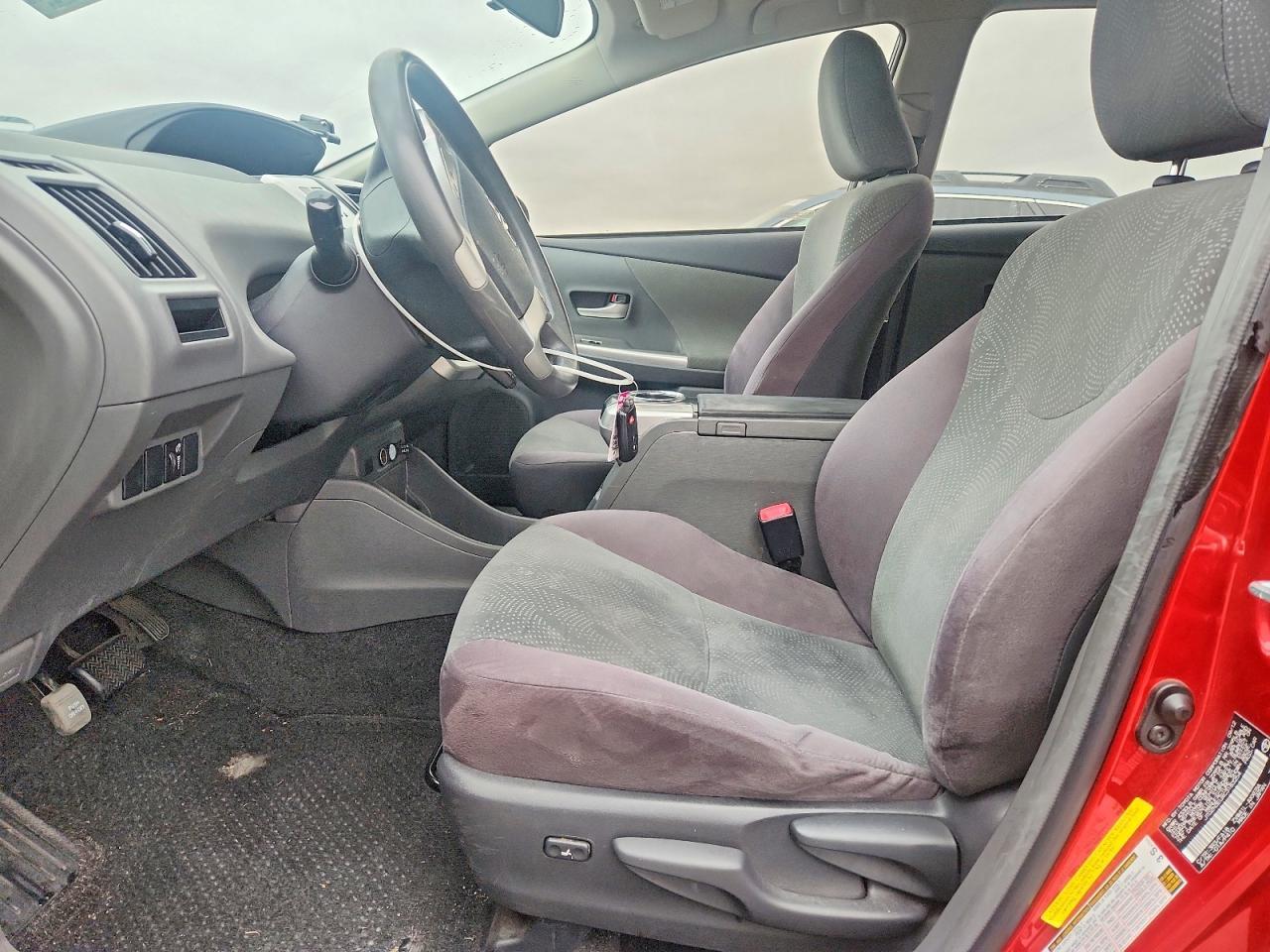 2012 TOYOTA PRIUS V