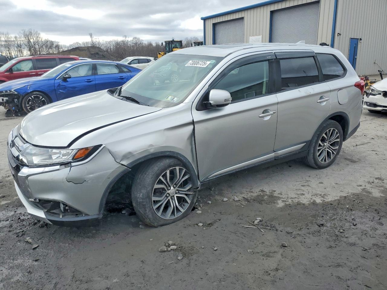 2018 MITSUBISHI outlander