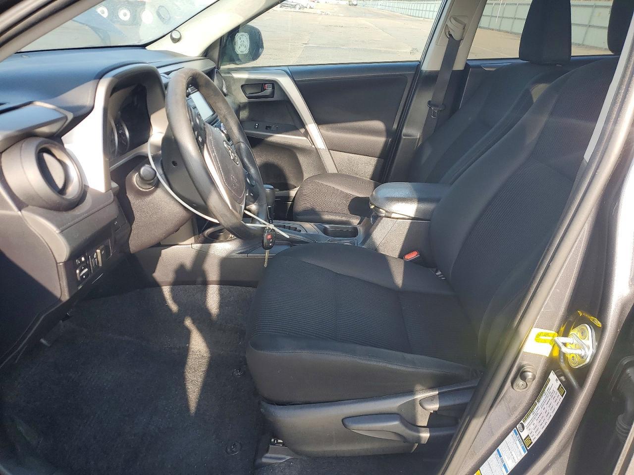 2016 TOYOTA RAV4