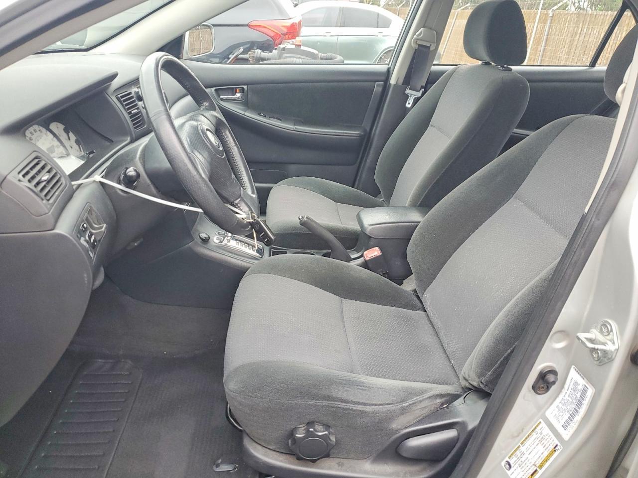 2004 TOYOTA COROLLA