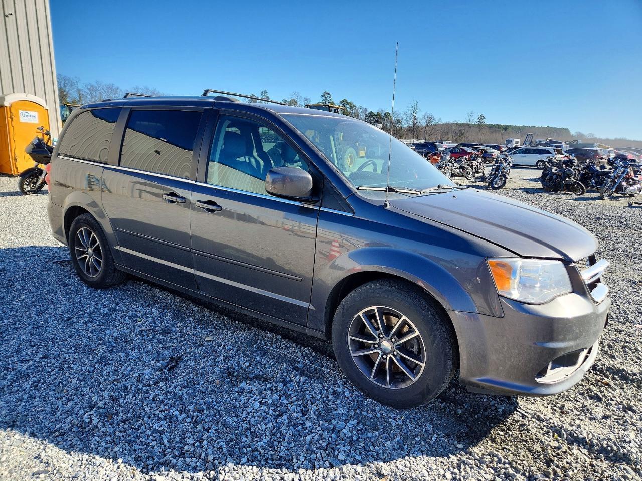 2017 DODGE GRAND CARAVAN