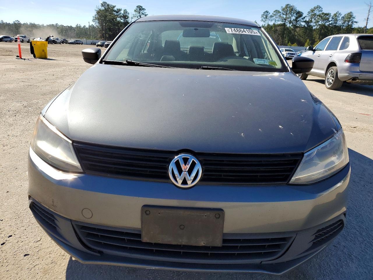 2014 VOLKSWAGEN JETTA