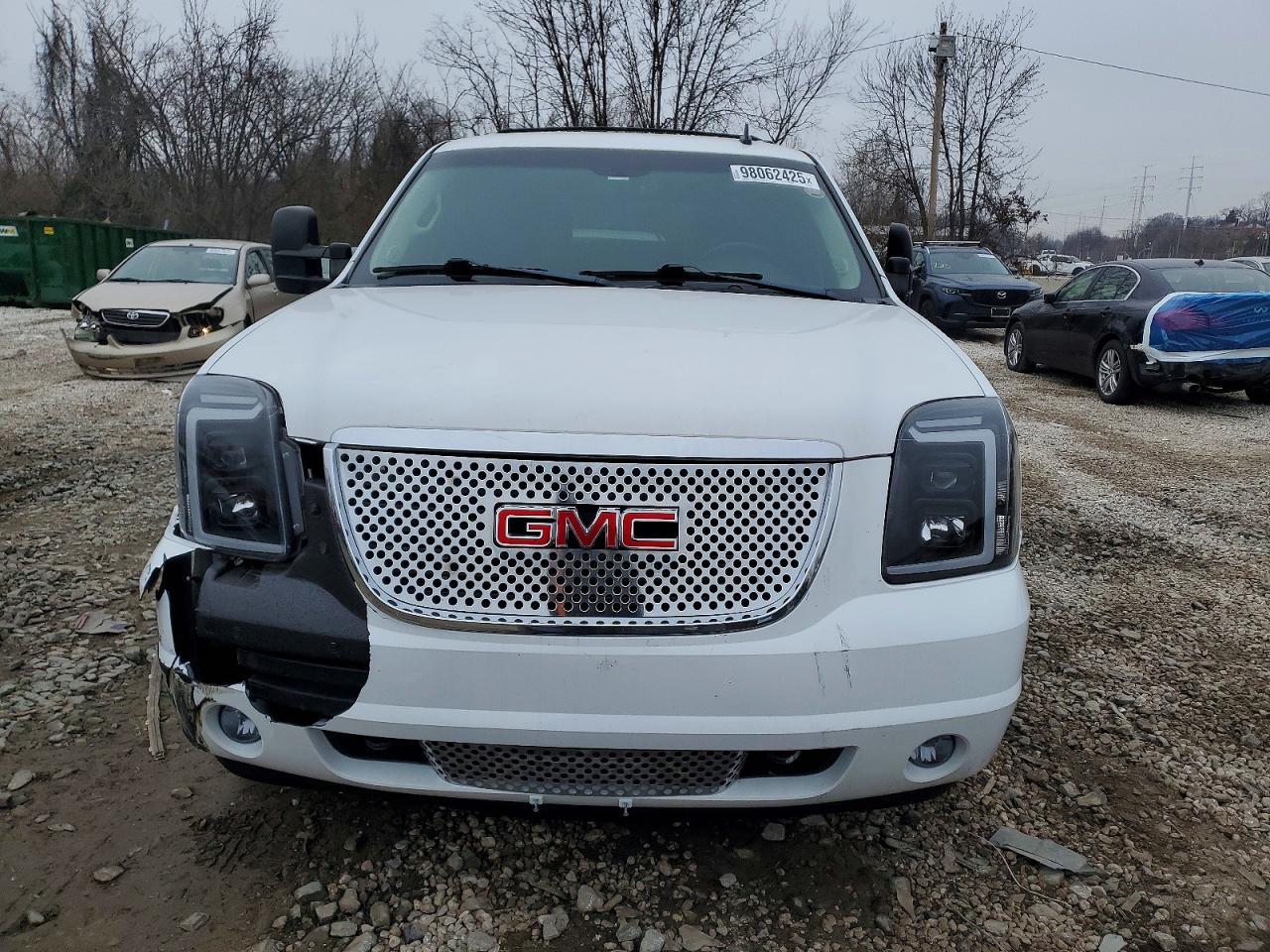 2012 GMC Yukon