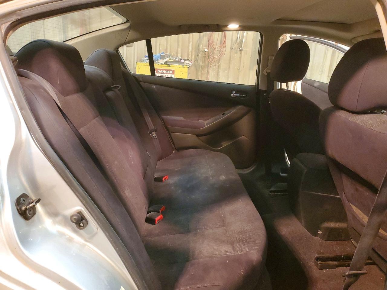 2010 NISSAN ALTIMA