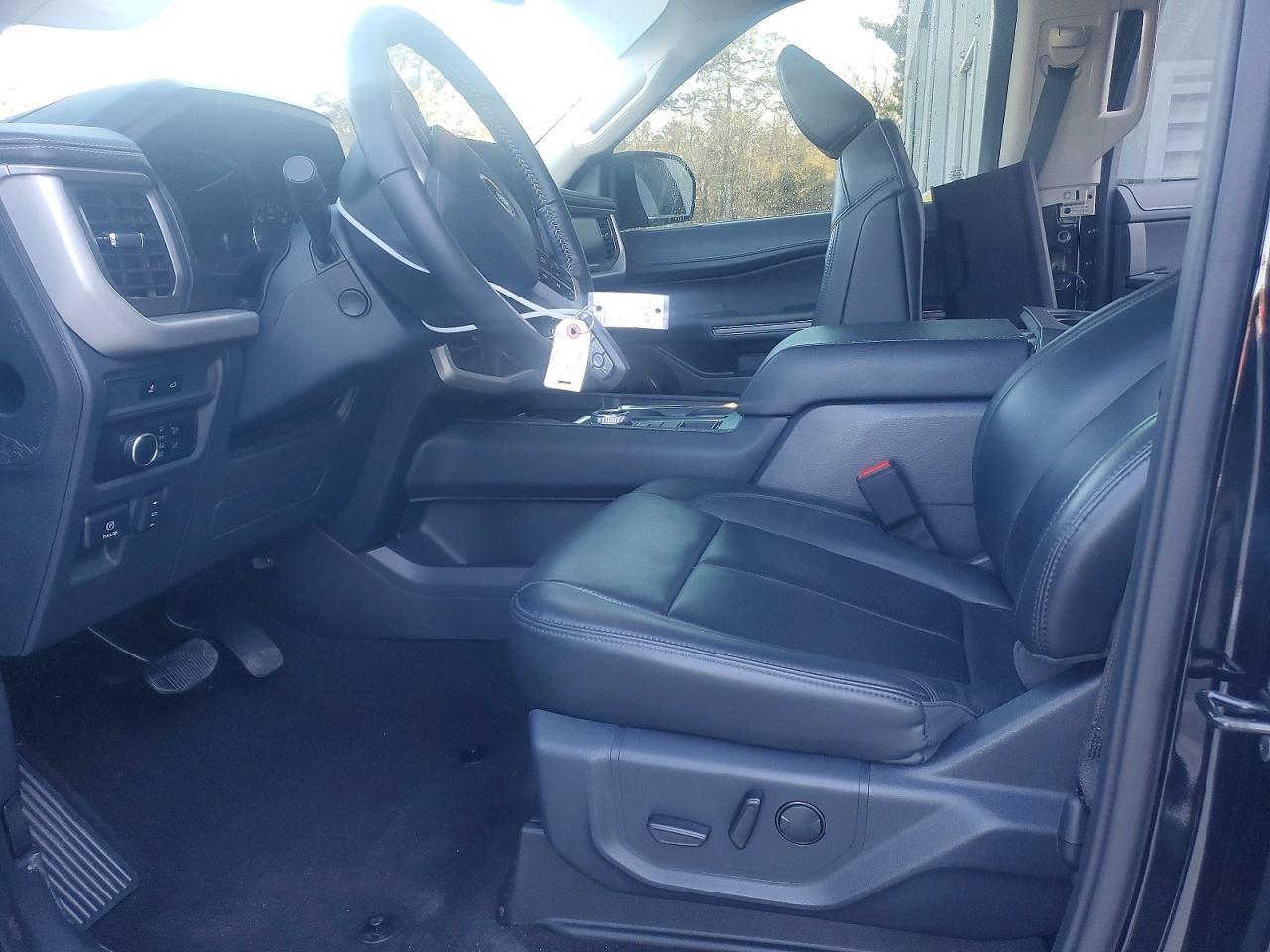 2024 FORD Expedition