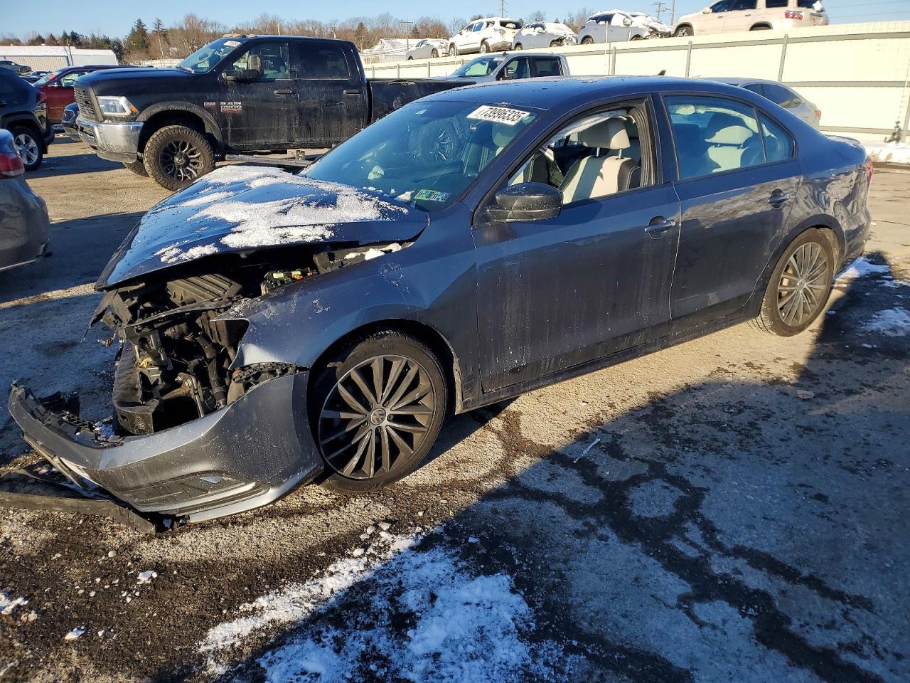 2016 VOLKSWAGEN JETTA