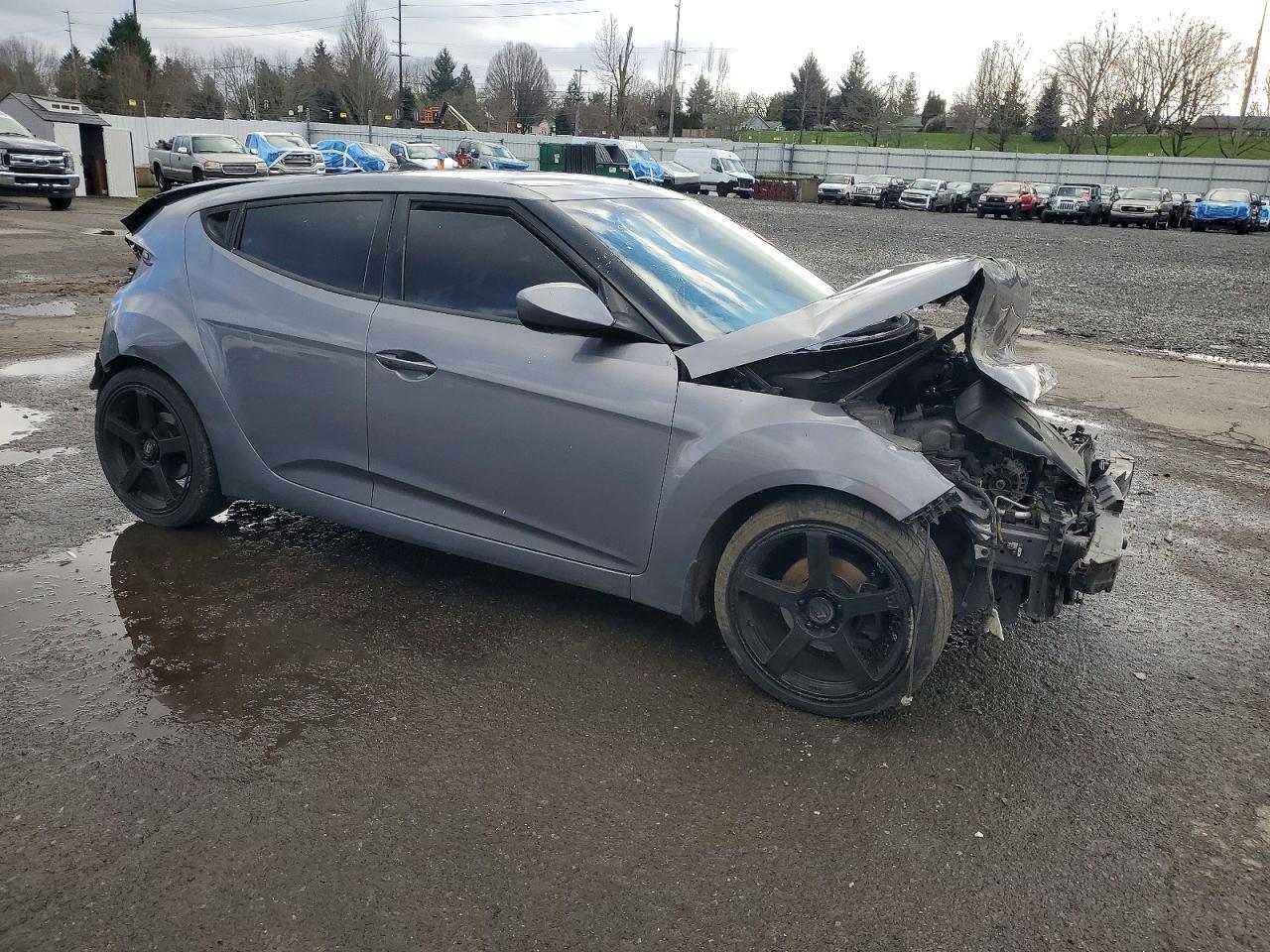 2015 HYUNDAI VELOSTER