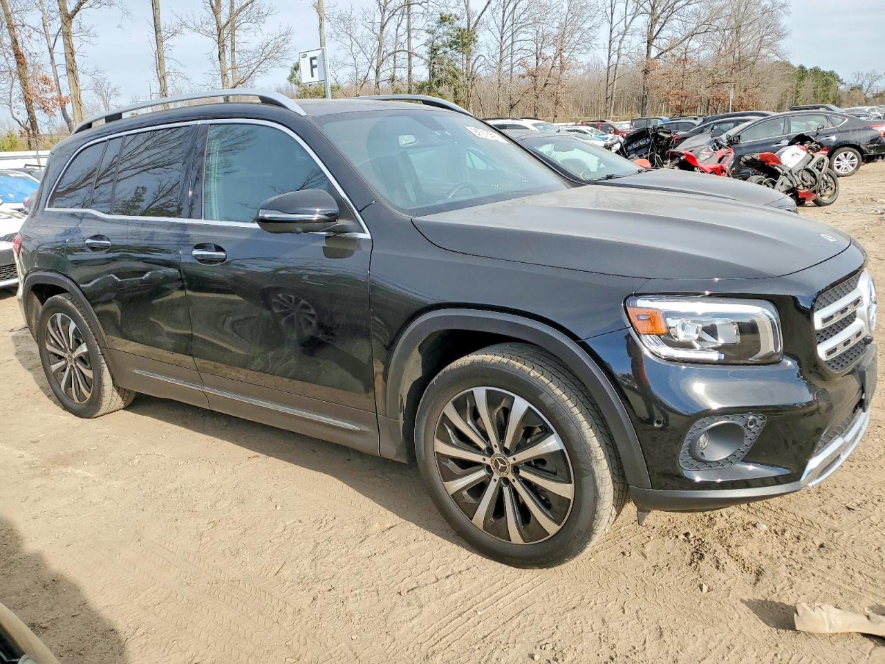 2022 MERCEDES-BENZ GLB-Class
