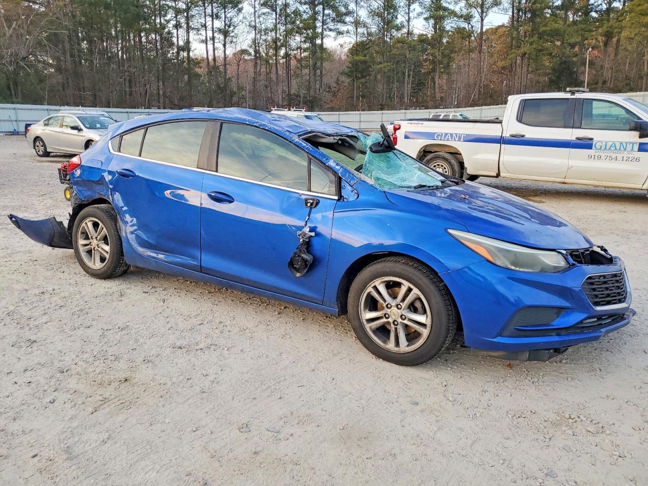 2017 CHEVROLET CRUZE