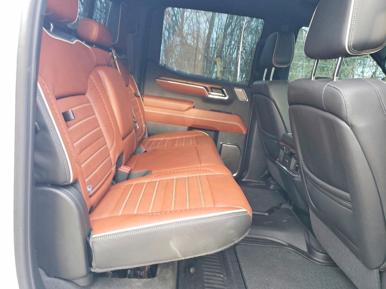 2024 GMC Sierra