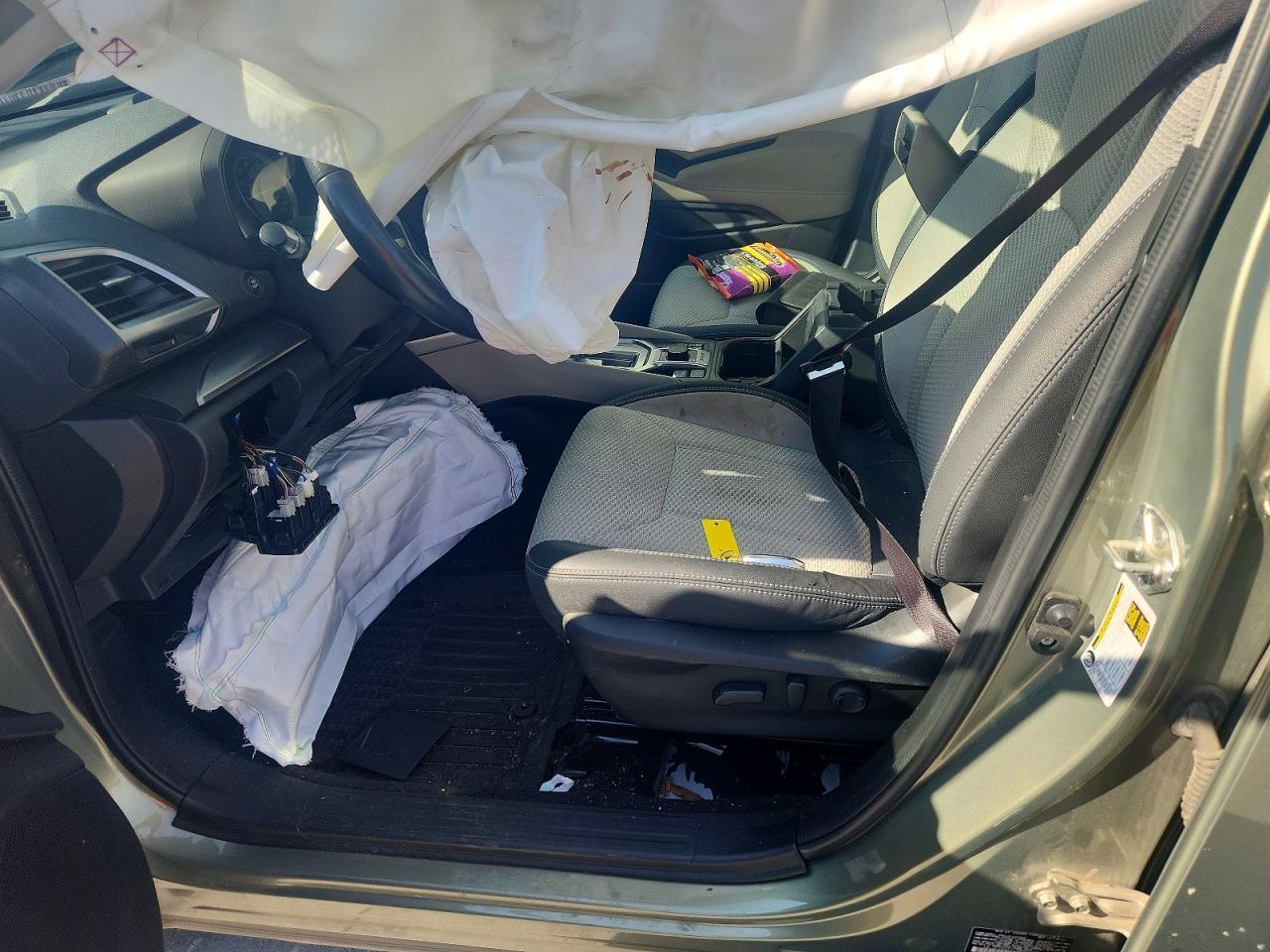 2021 SUBARU FORESTER