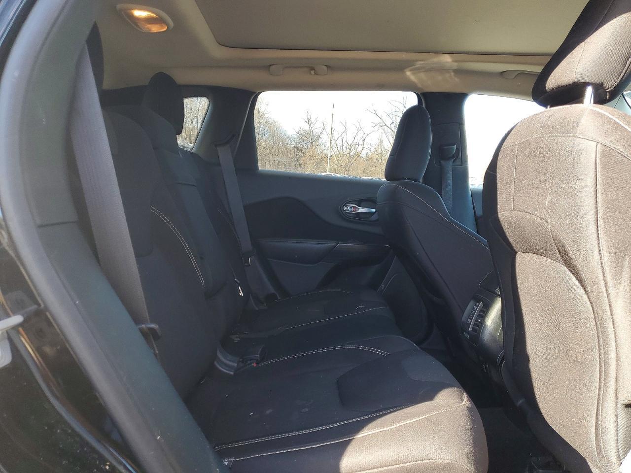 2015 JEEP CHEROKEE