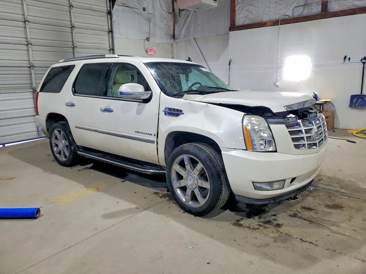 2008 CADILLAC ESCALADE