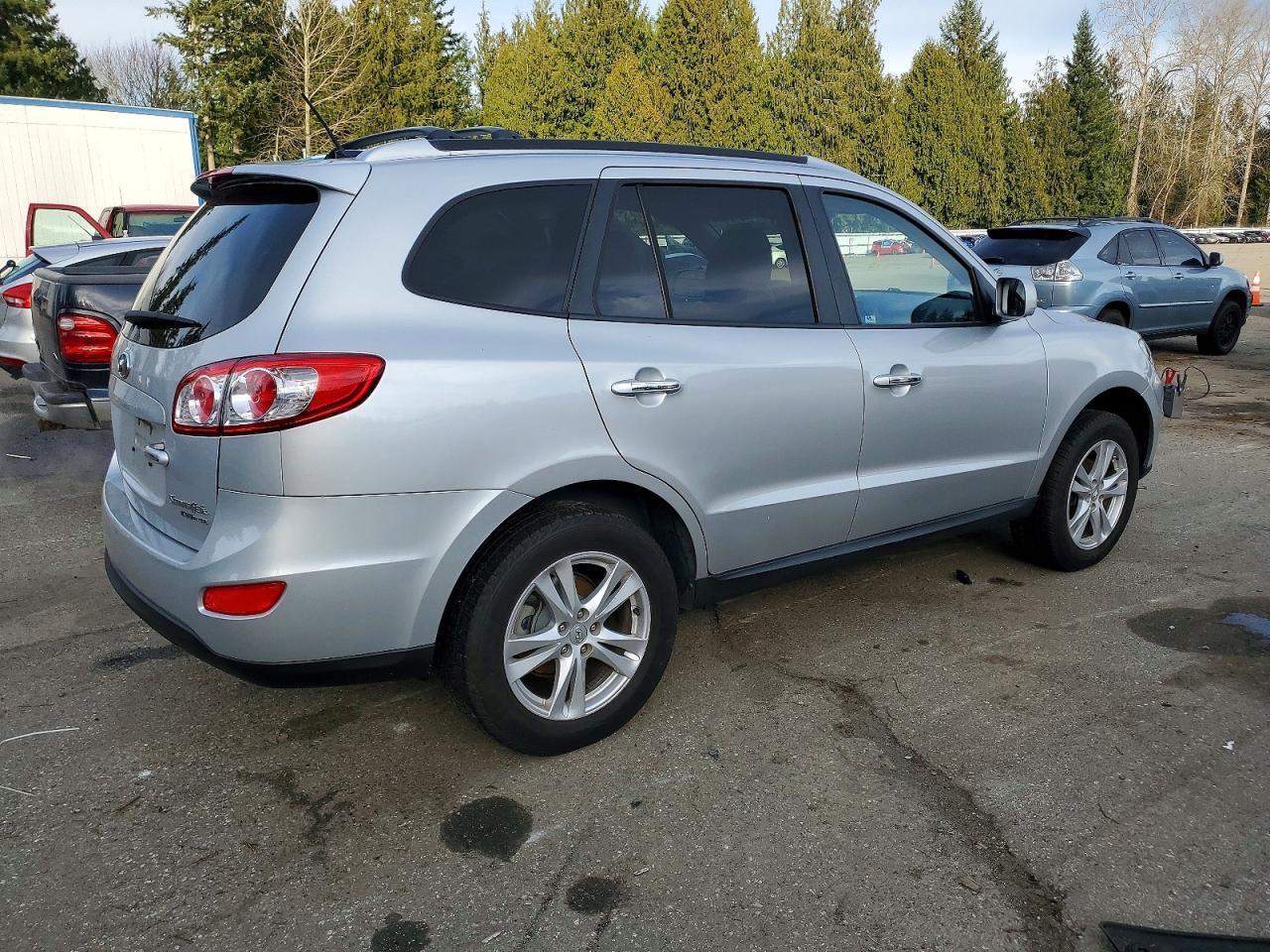2010 HYUNDAI SANTA FE