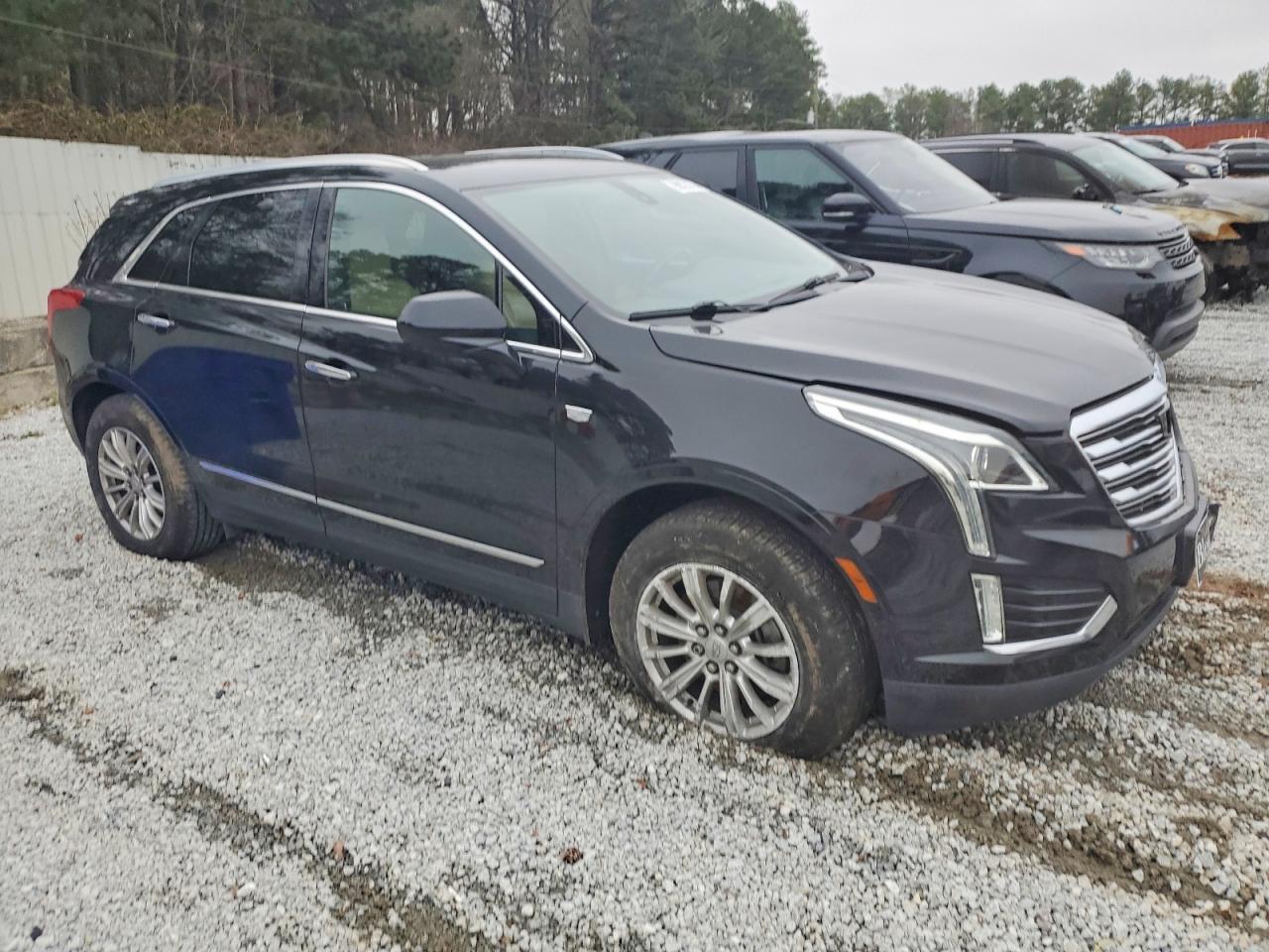 2017 CADILLAC XT5