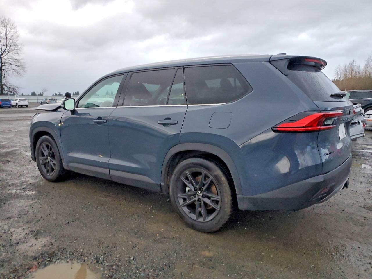 2024 TOYOTA HIGHLANDER