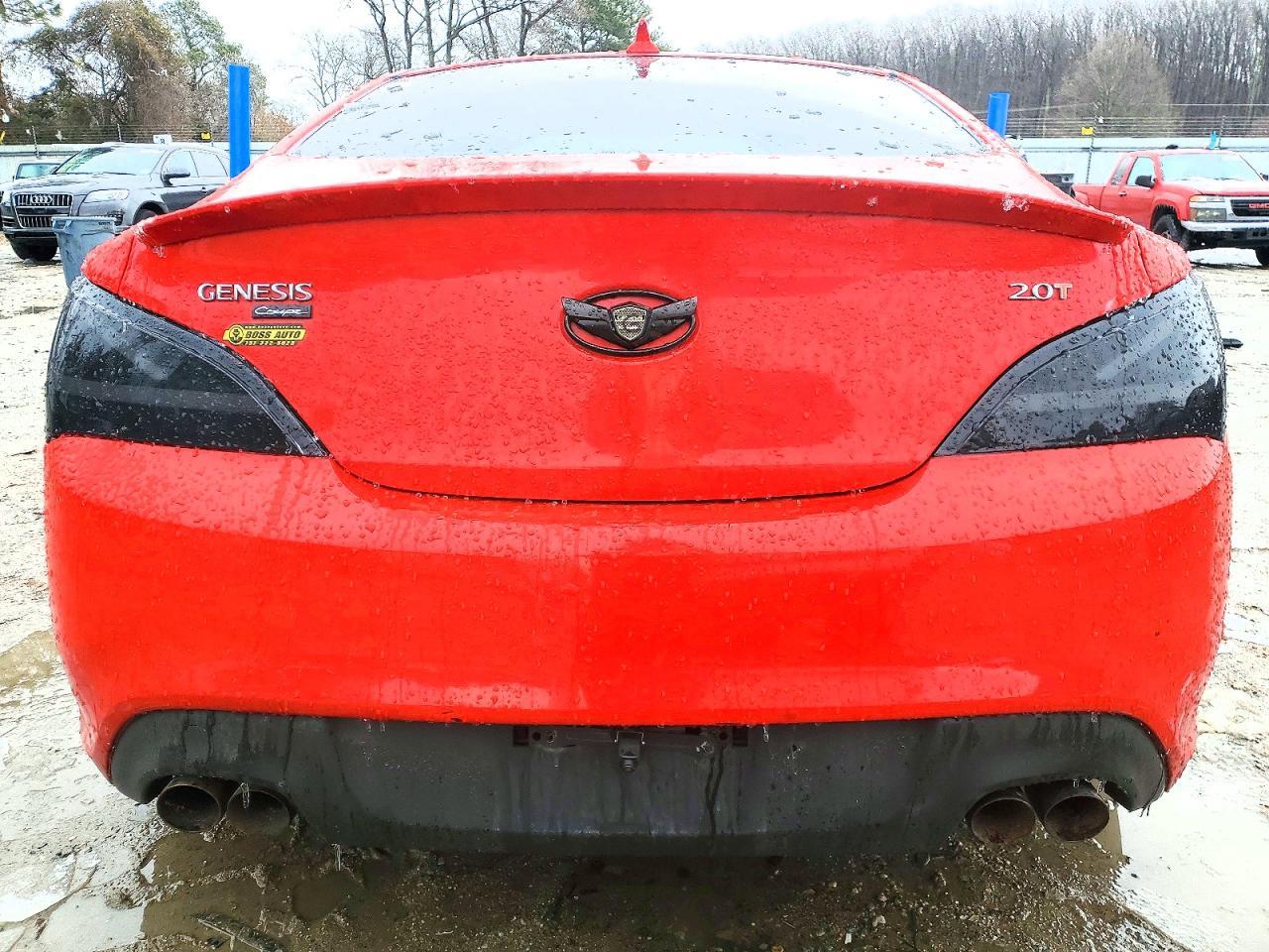 2012 HYUNDAI GENESIS