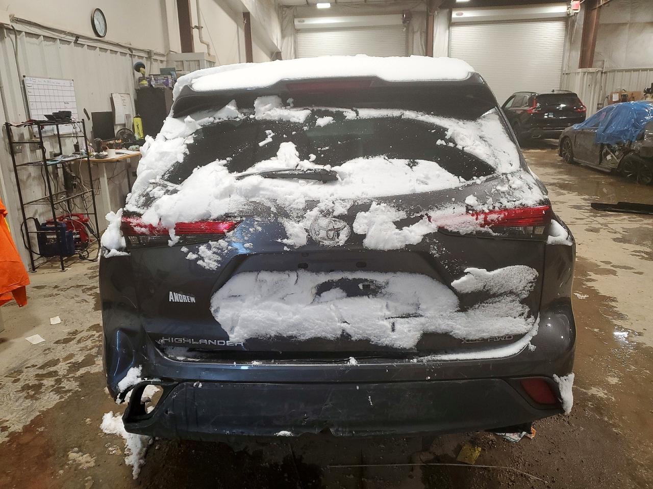 2023 TOYOTA HIGHLANDER