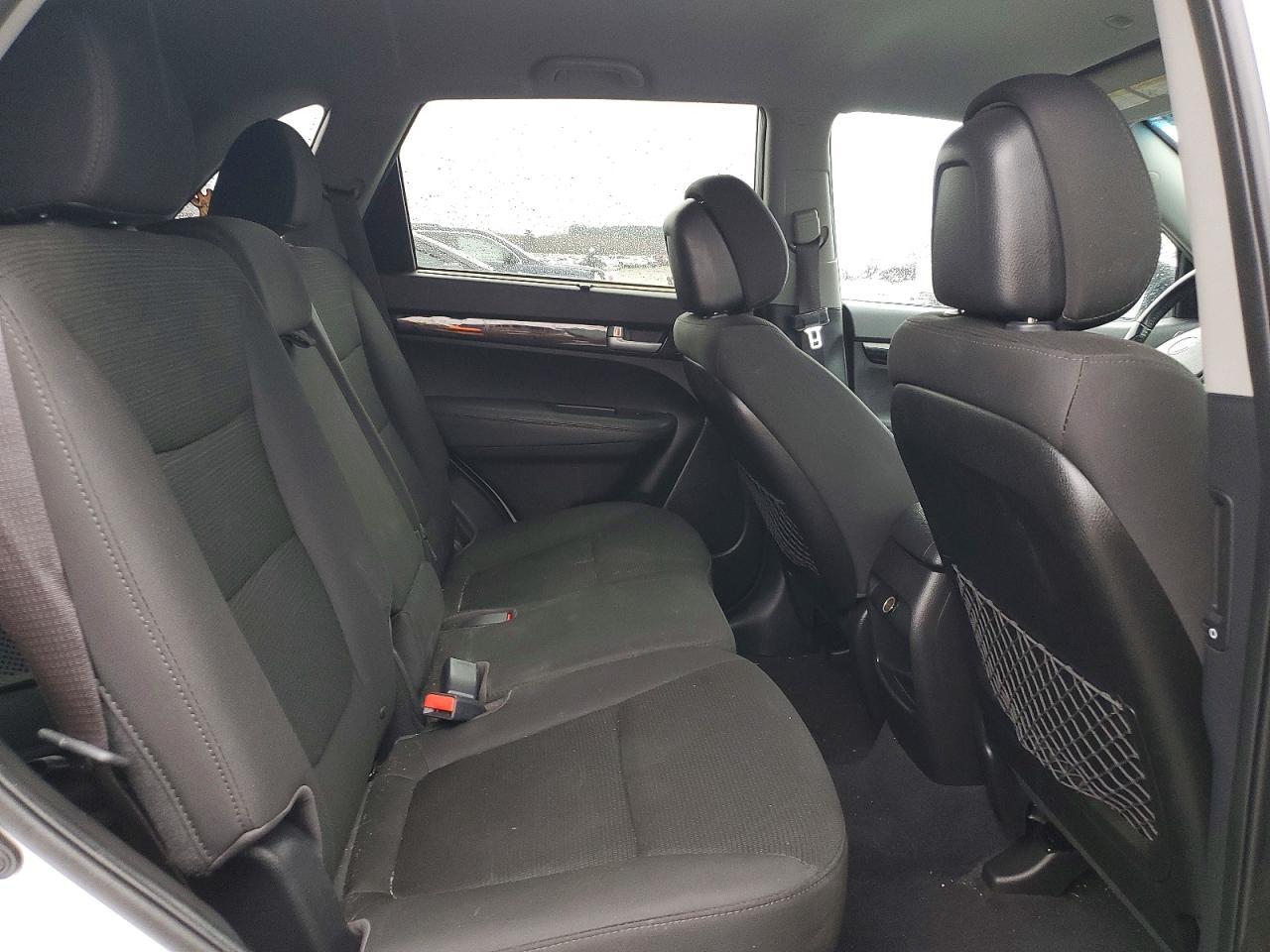 2015 KIA SORENTO