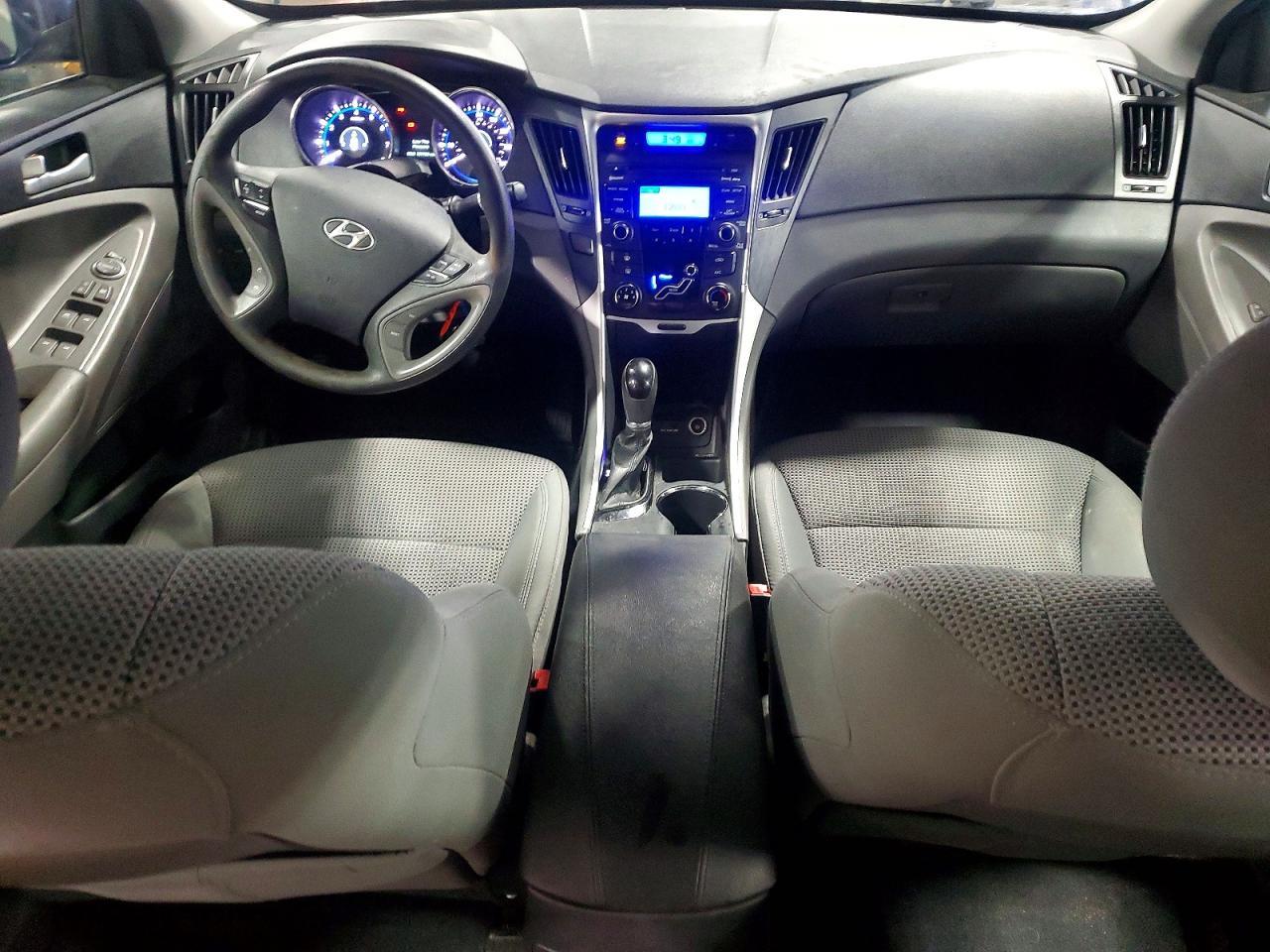 2012 HYUNDAI SONATA