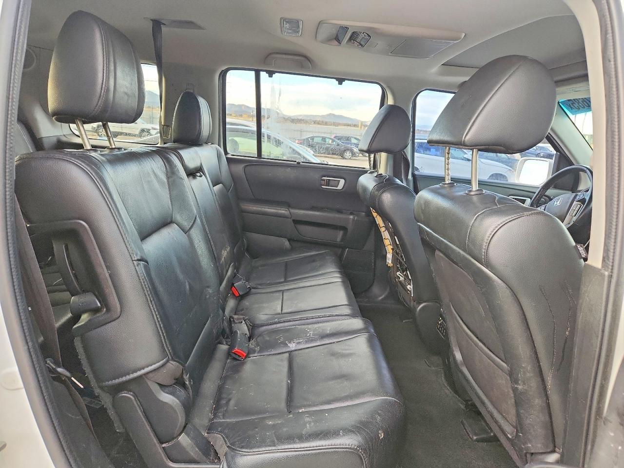 2015 HONDA PILOT