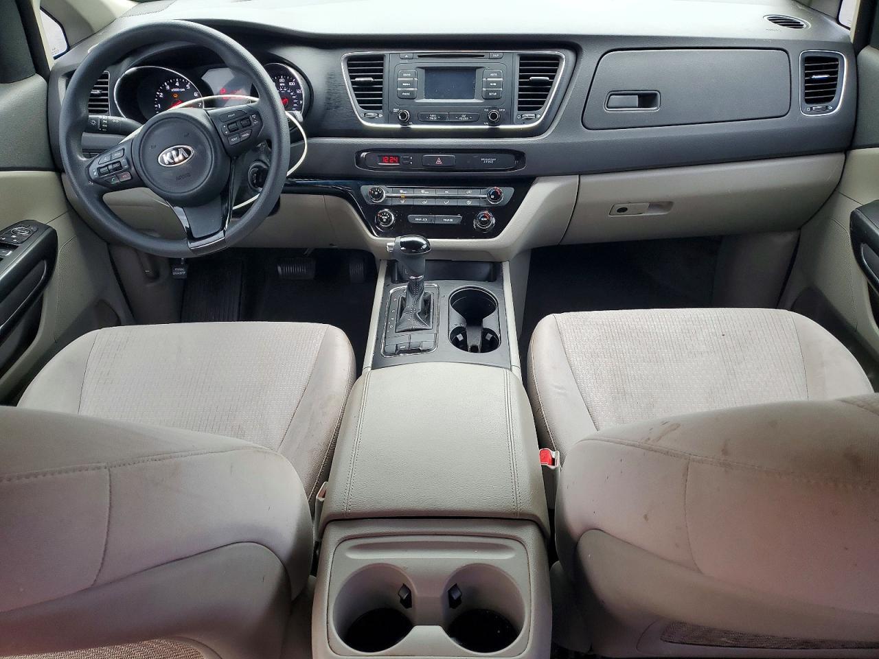 2016 KIA SEDONA