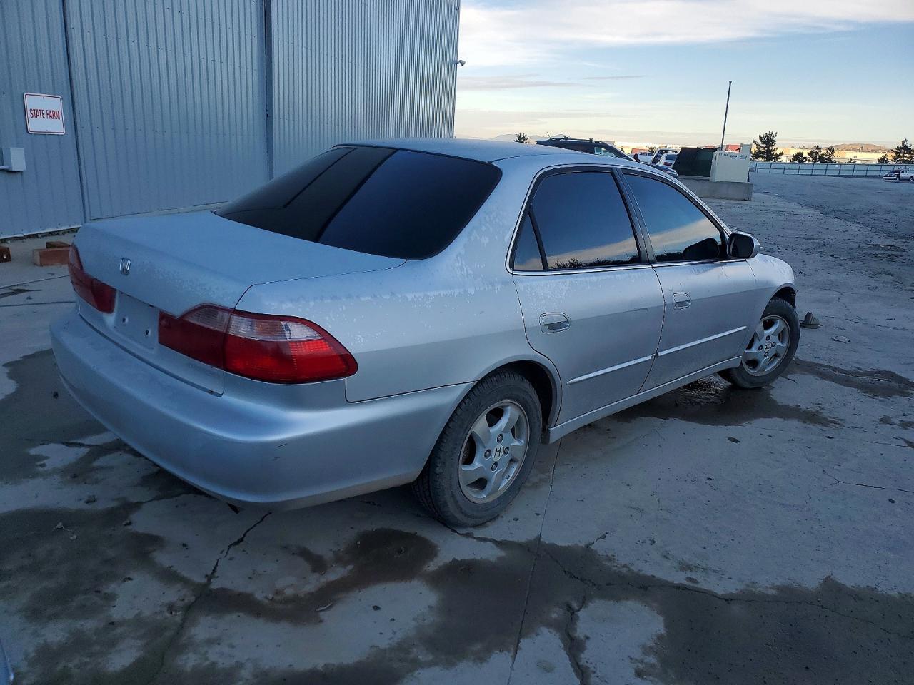 1998 HONDA ACCORD