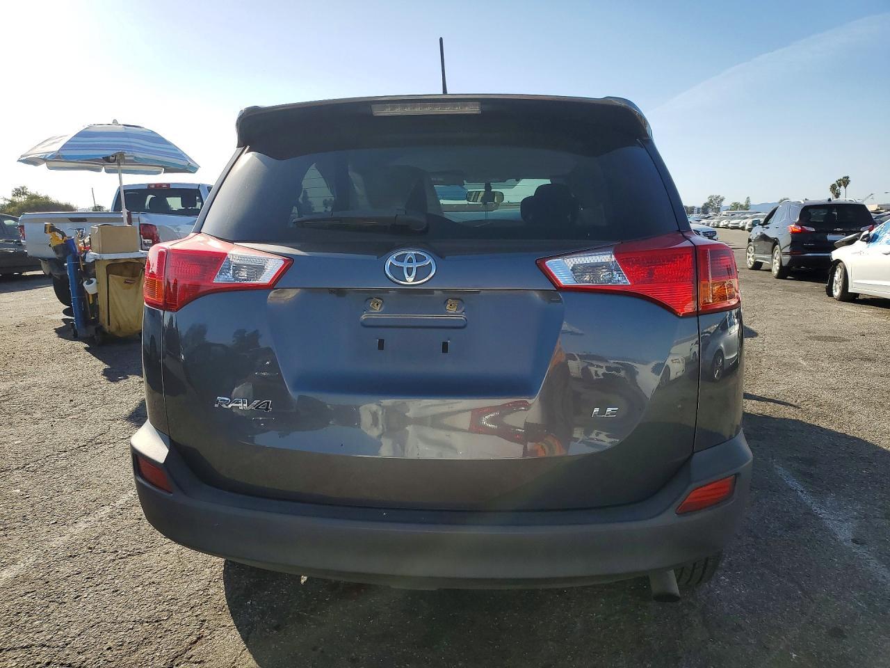 2015 TOYOTA RAV4