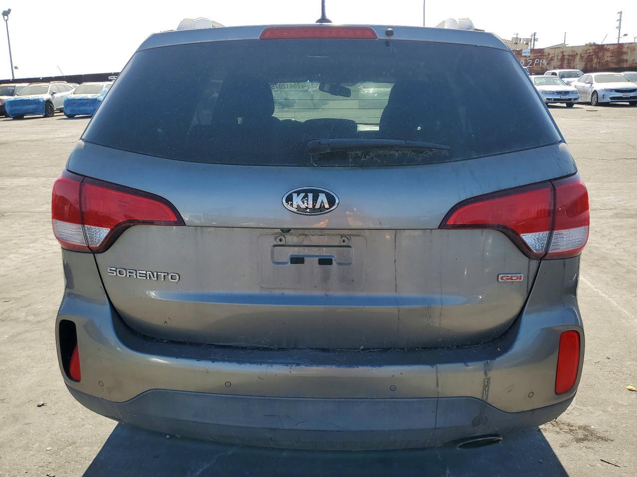 2014 KIA SORENTO
