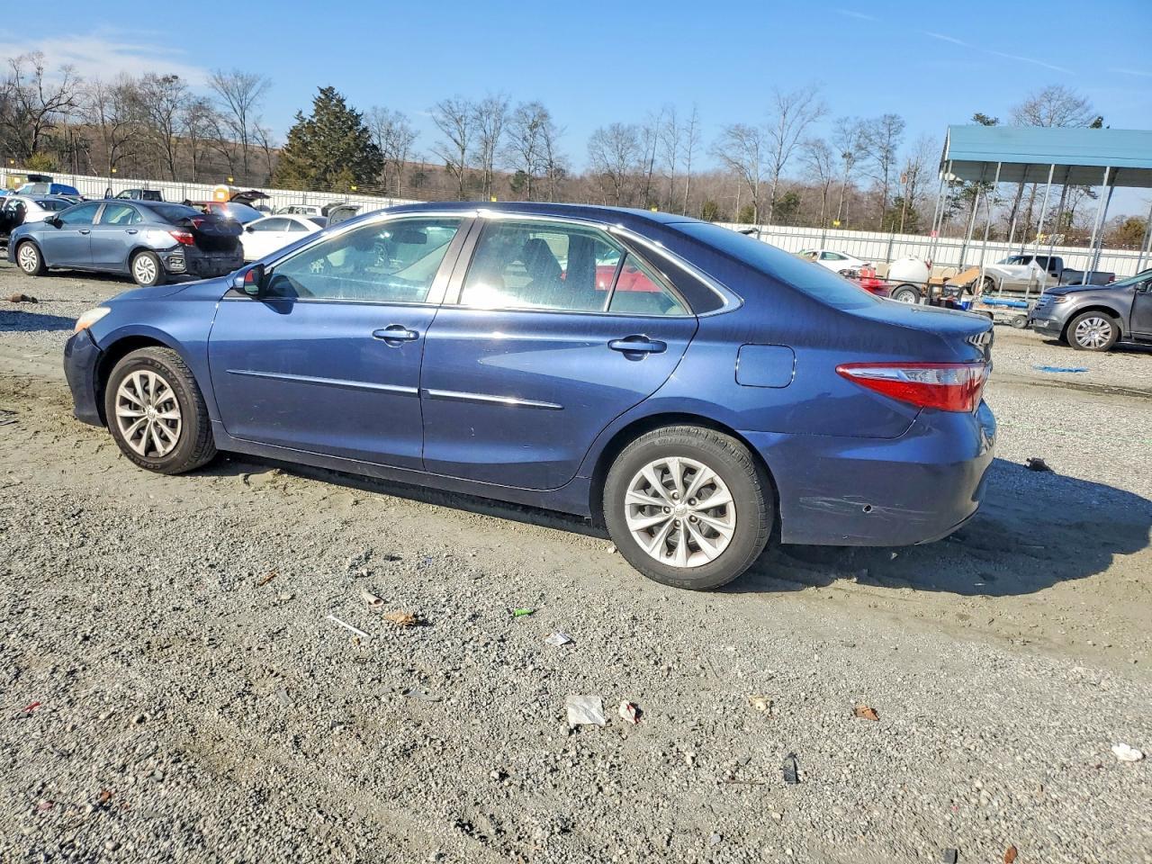 2015 TOYOTA CAMRY