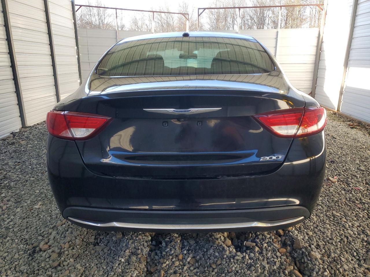 2015 CHRYSLER 200