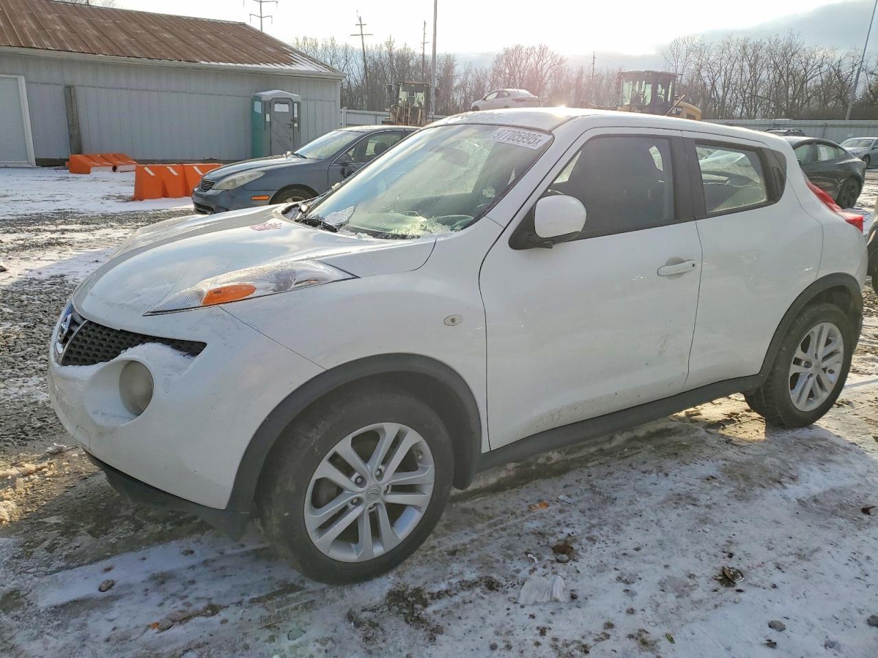 2014 NISSAN Juke