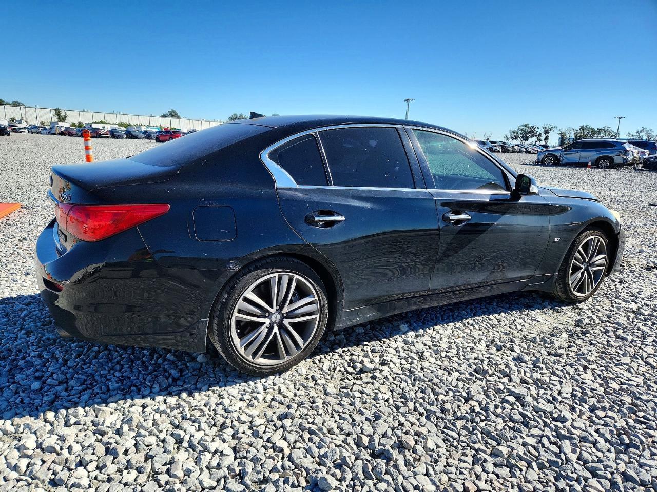 2014 INFINITI Q50