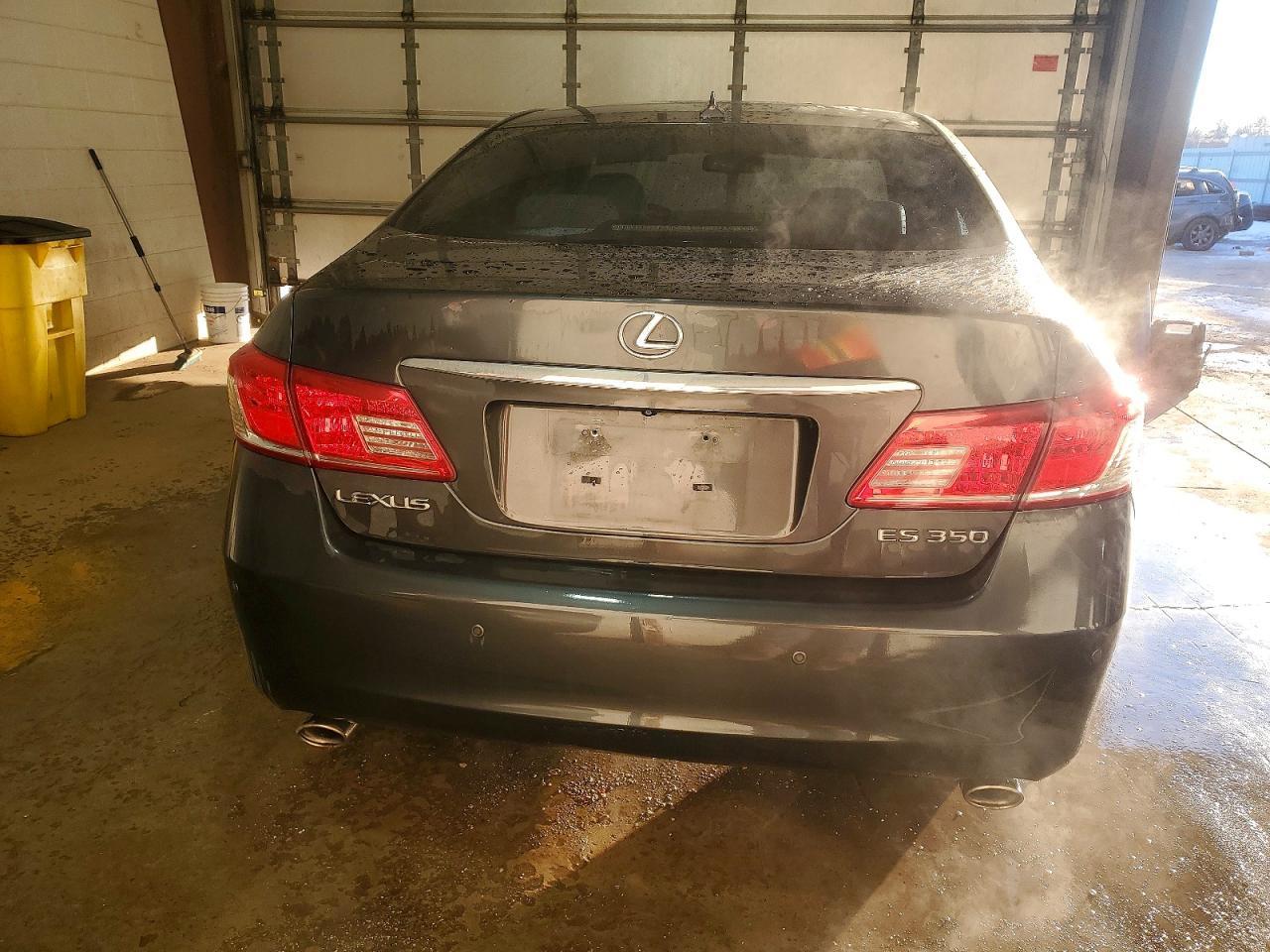 2010 LEXUS ES 350