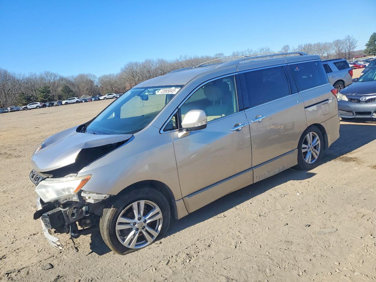 2013 NISSAN Quest