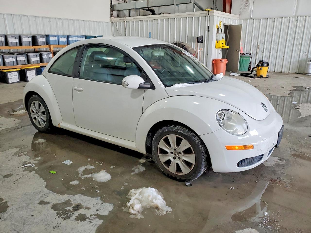 2009 VOLKSWAGEN Beetle