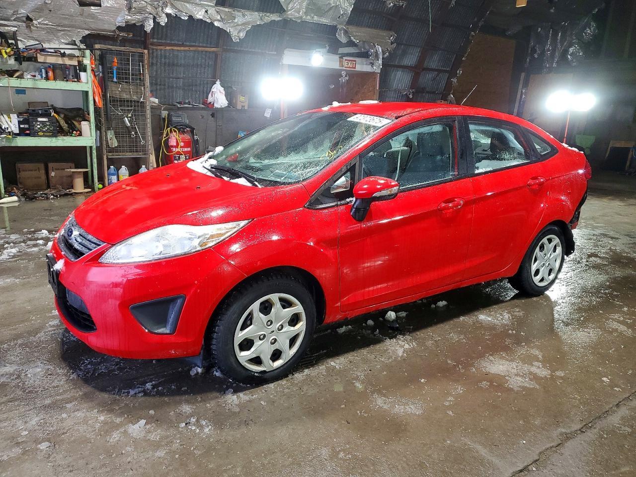 2013 FORD Fiesta