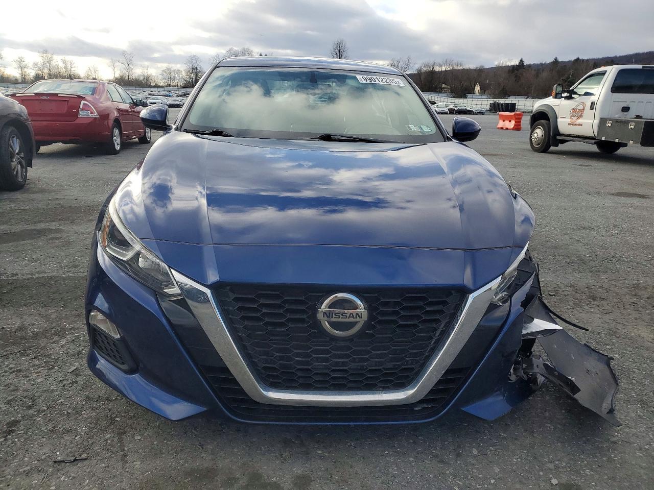 2019 NISSAN ALTIMA