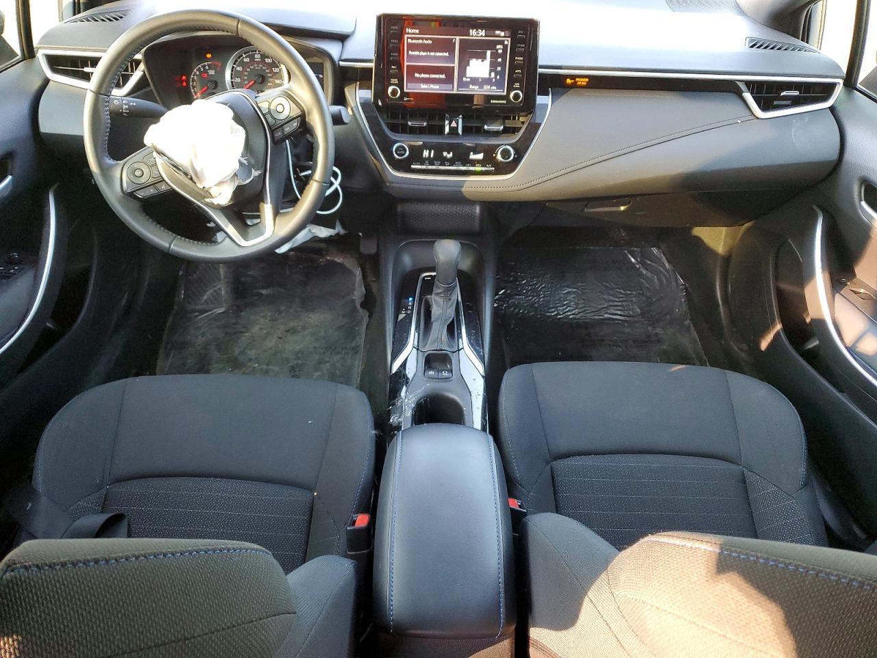 2022 TOYOTA COROLLA