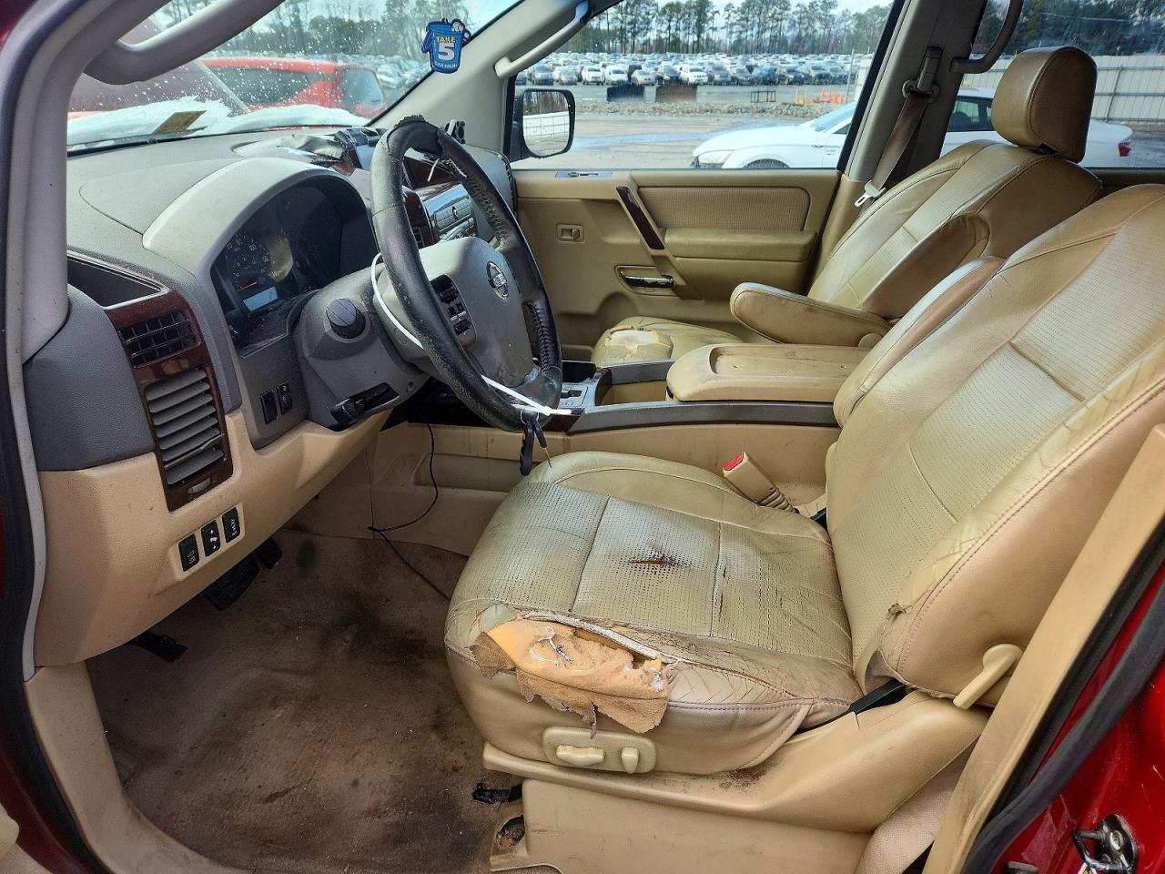2005 NISSAN Armada