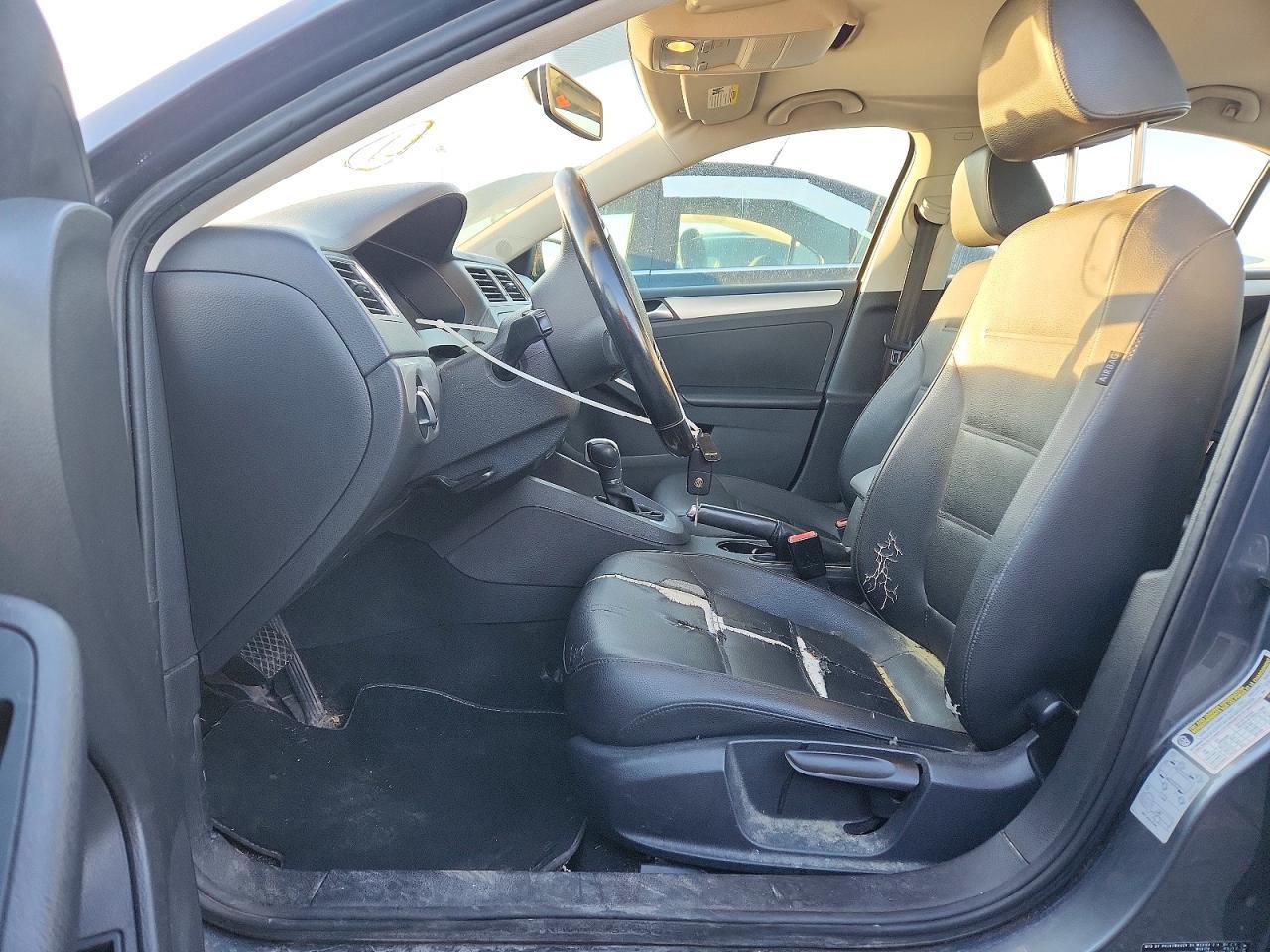 2012 VOLKSWAGEN JETTA