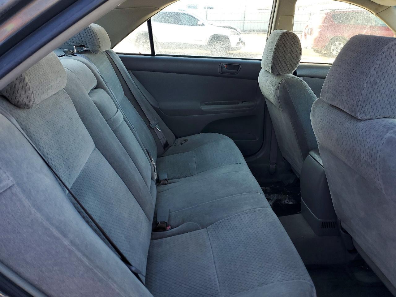 2002 TOYOTA CAMRY