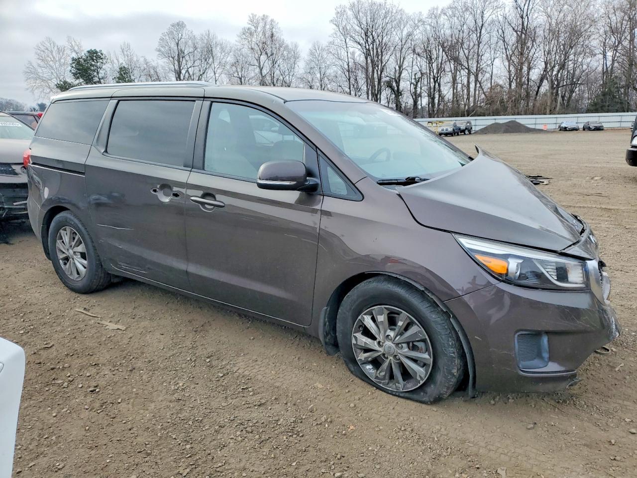 2016 KIA SEDONA