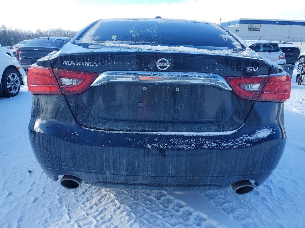 2016 NISSAN Maxima