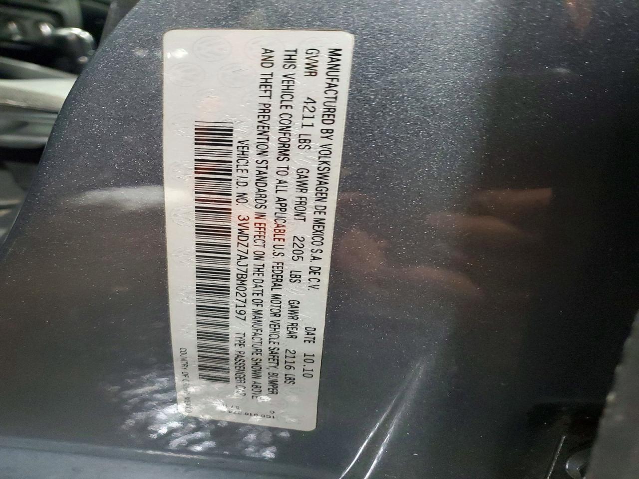 2011 VOLKSWAGEN JETTA
