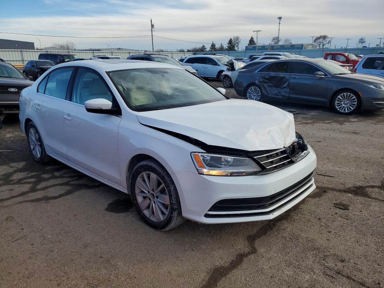 2015 VOLKSWAGEN JETTA