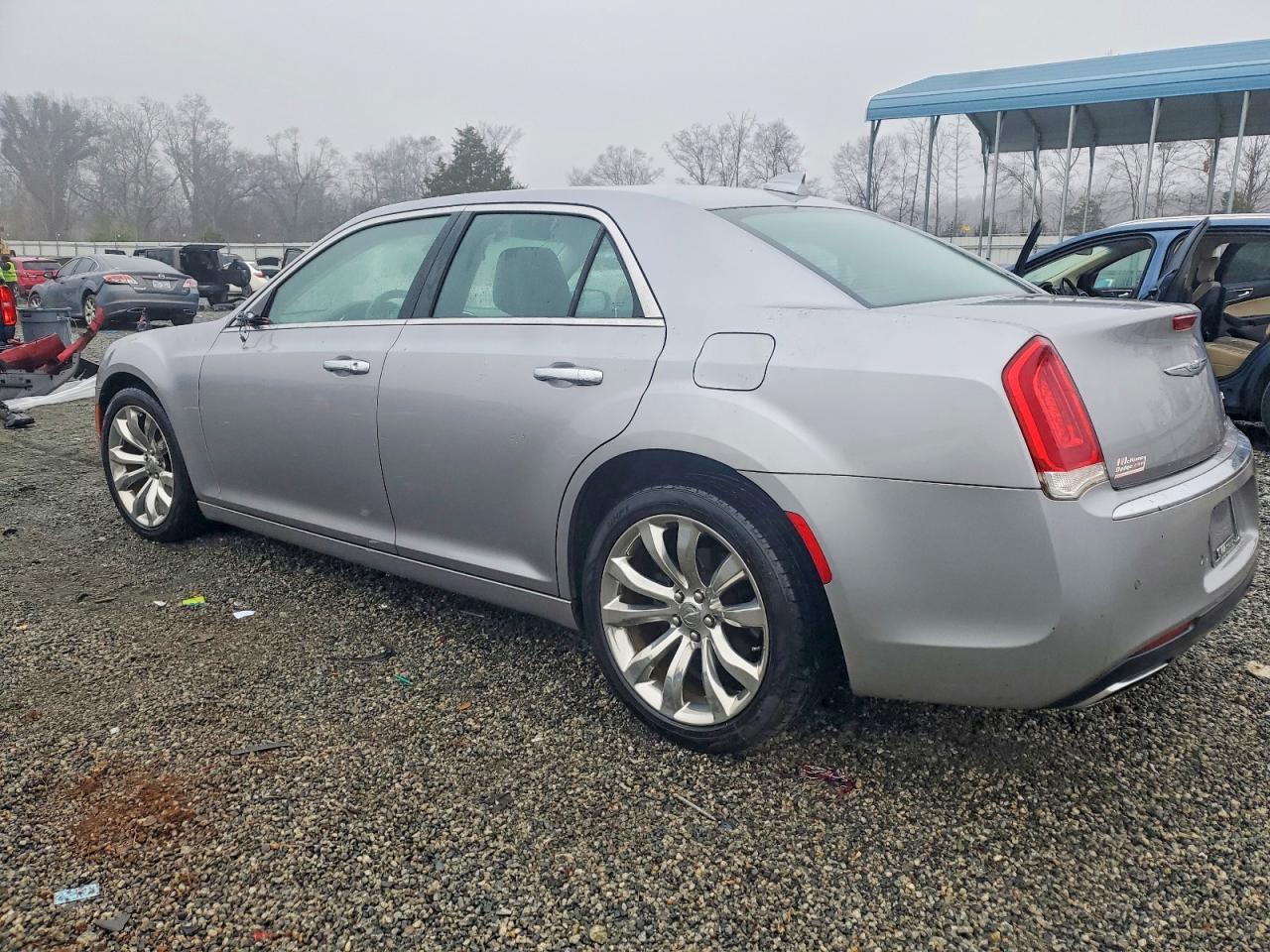2017 CHRYSLER 300
