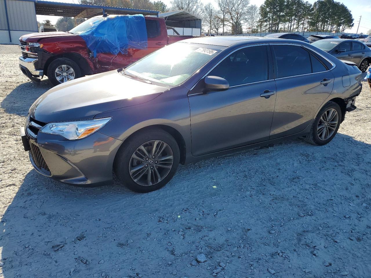 2015 TOYOTA CAMRY