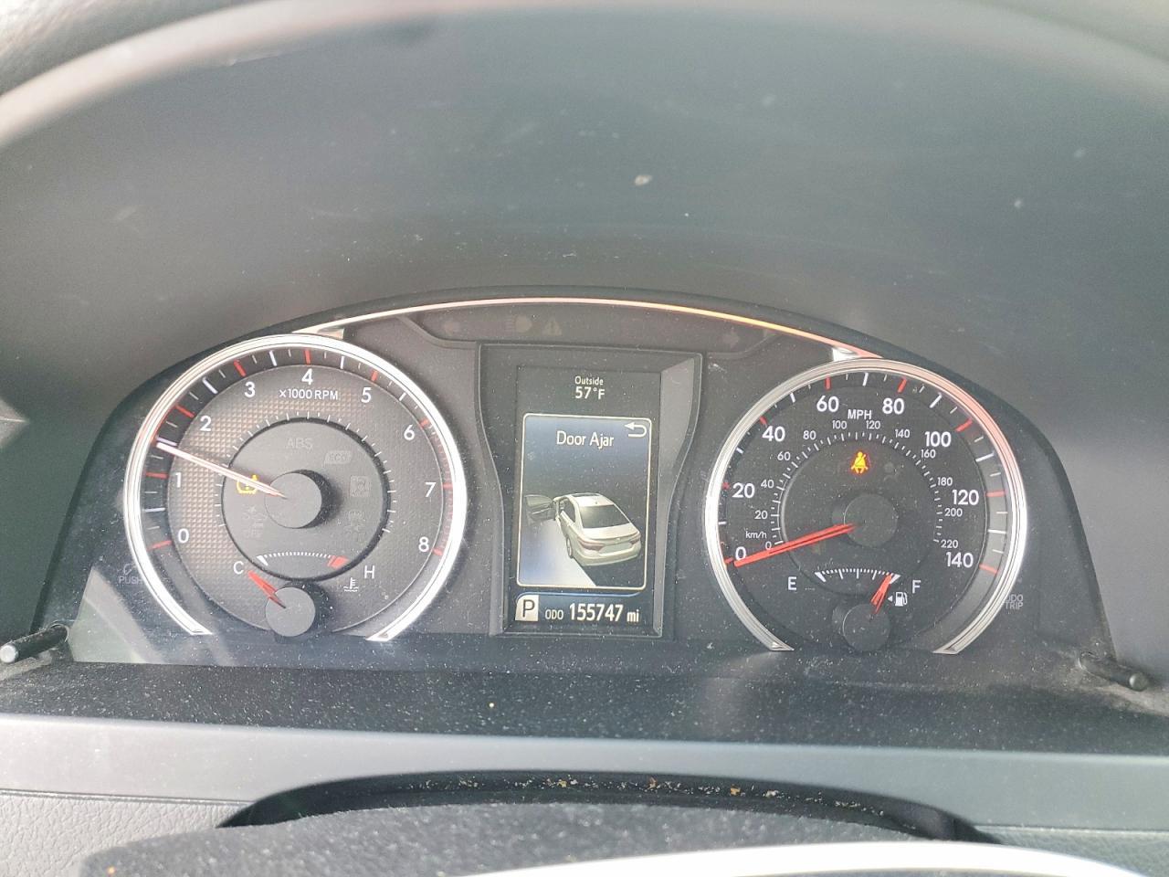 2016 TOYOTA CAMRY