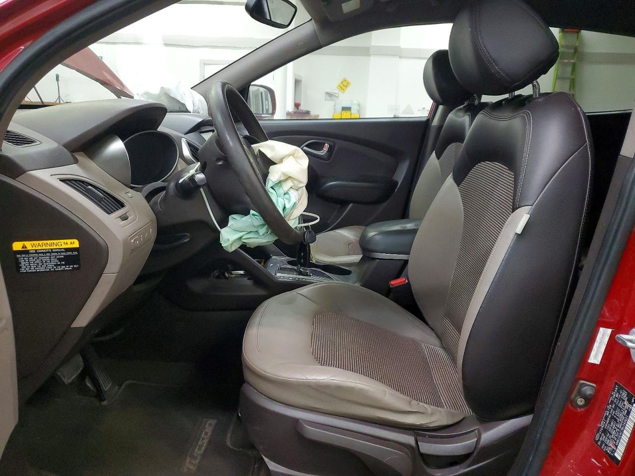 2011 HYUNDAI TUCSON